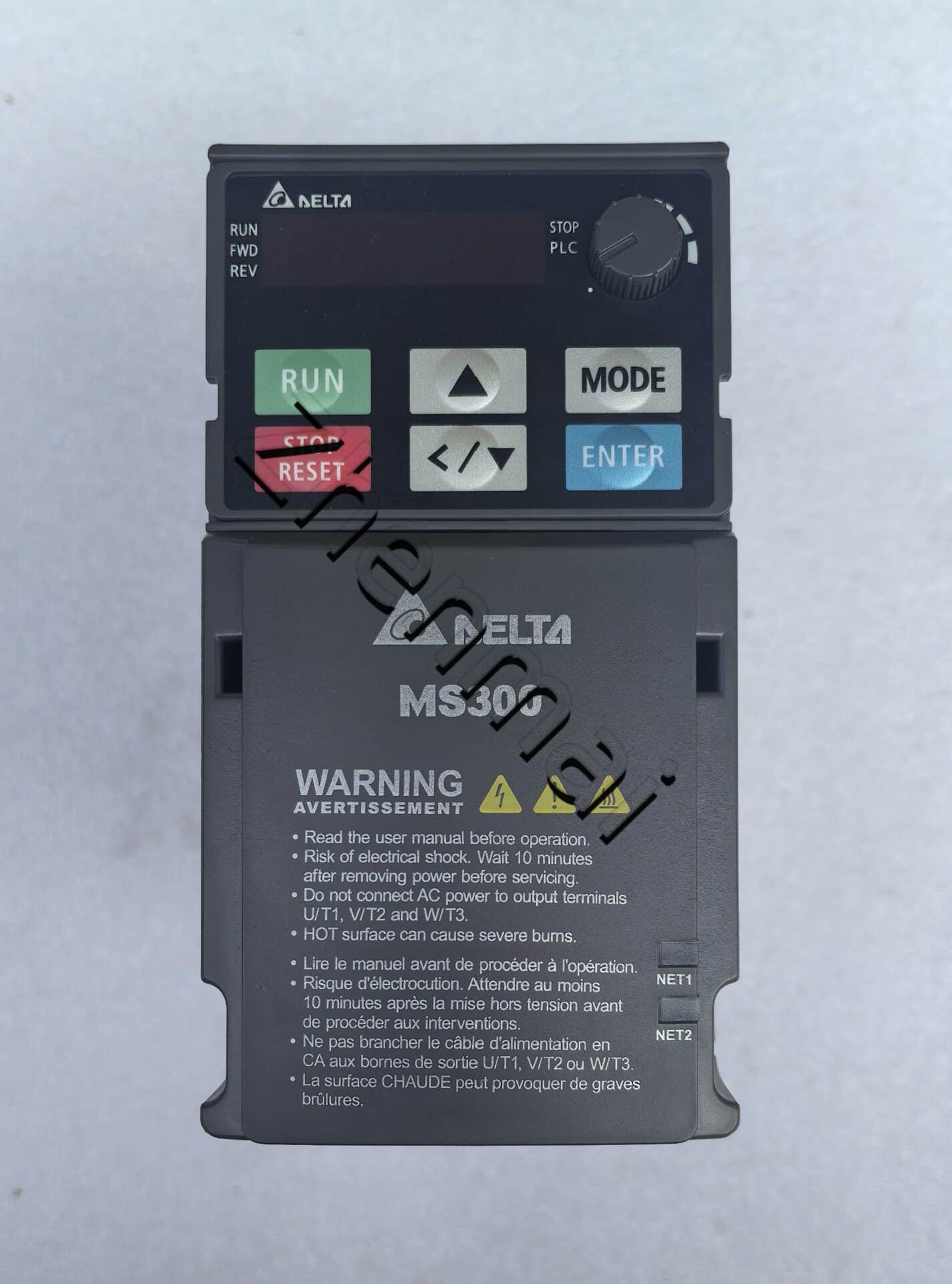 100% gloednieuwe originele en echte Delta 380V 0.75KW VFD2A7MS43ANSAAFrequentieomvormers Drive Servomotor