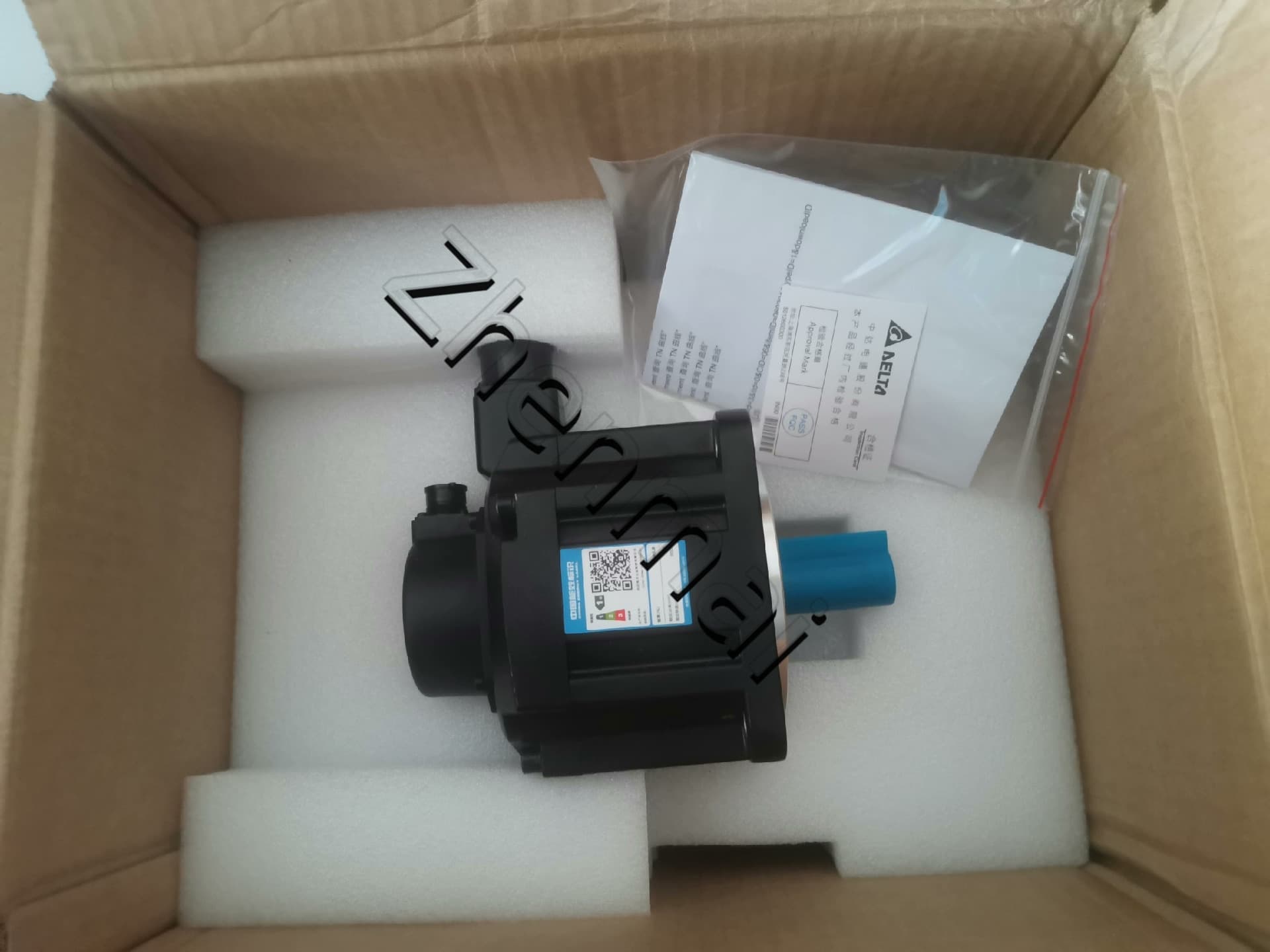 100% gloednieuwe originele en echte Delta ECM-B3M-E21315RS1 frequentieomvormers Drive Servomotor
