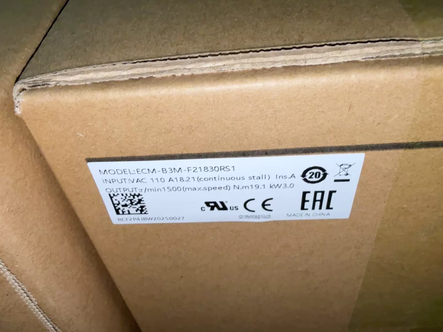 100% gloednieuwe originele en echte Delta ECM-B3M-F21830RS1 frequentieomvormers Drive Servomotor