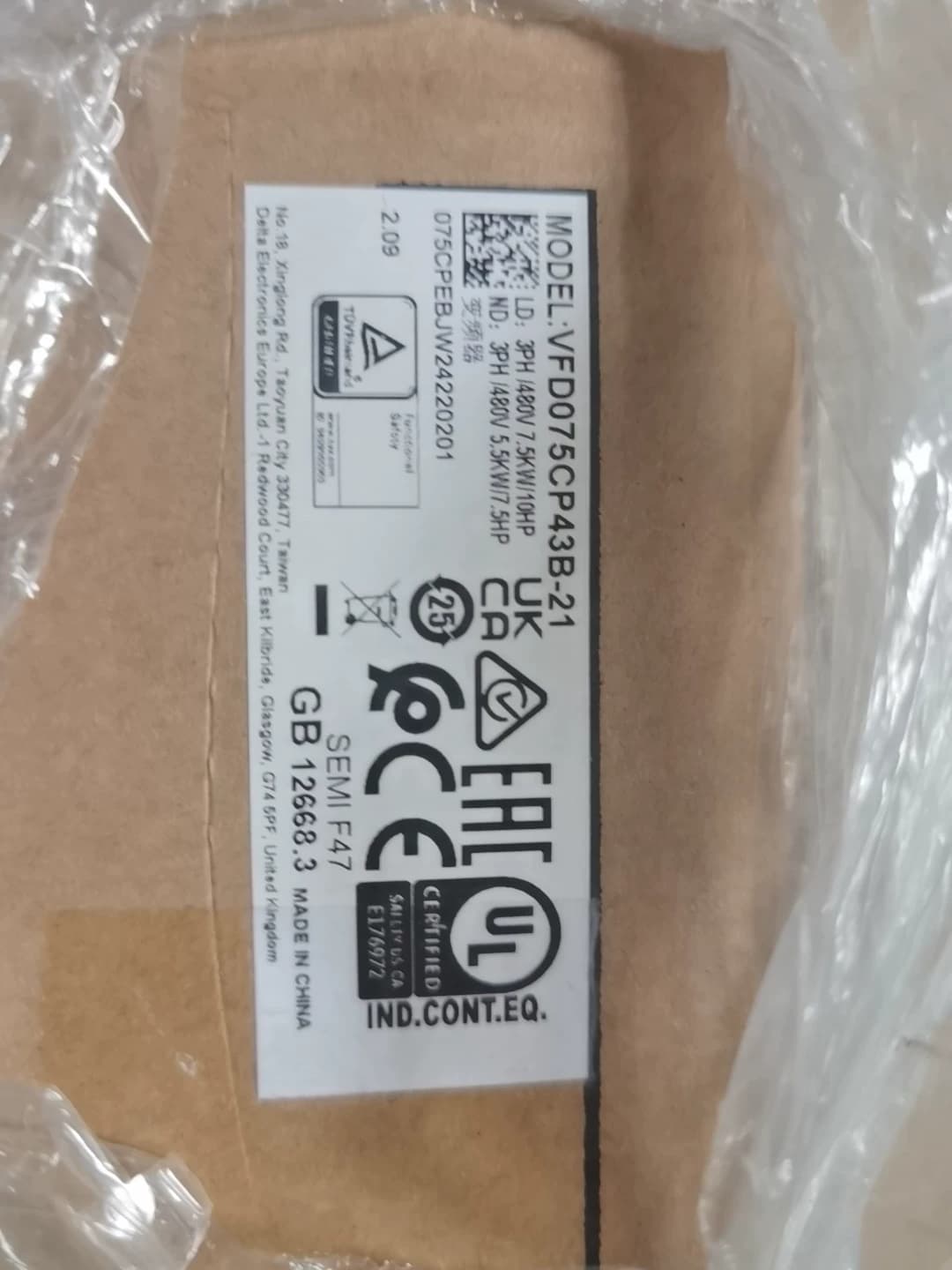 100% nieuw, origineel en echt Delta VFD075CP43B-21 380V 7.5KW Frequentieomvormers Drive Servomotor