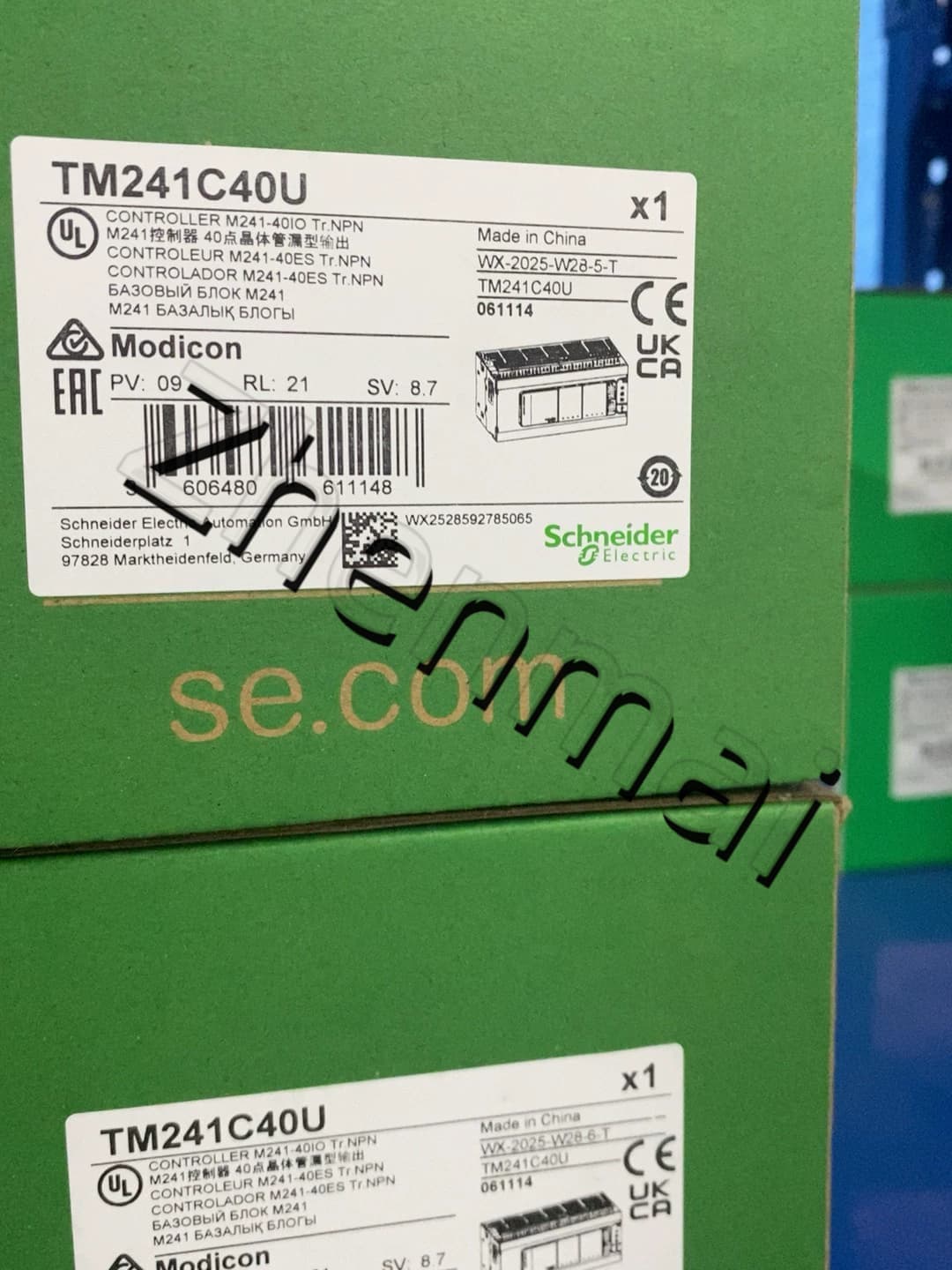 100% gloednieuwe, originele en echte Schneider TM241C40U Frequentieomvormers, stroomonderbrekers, schakelaars, beveiligingsapparaten