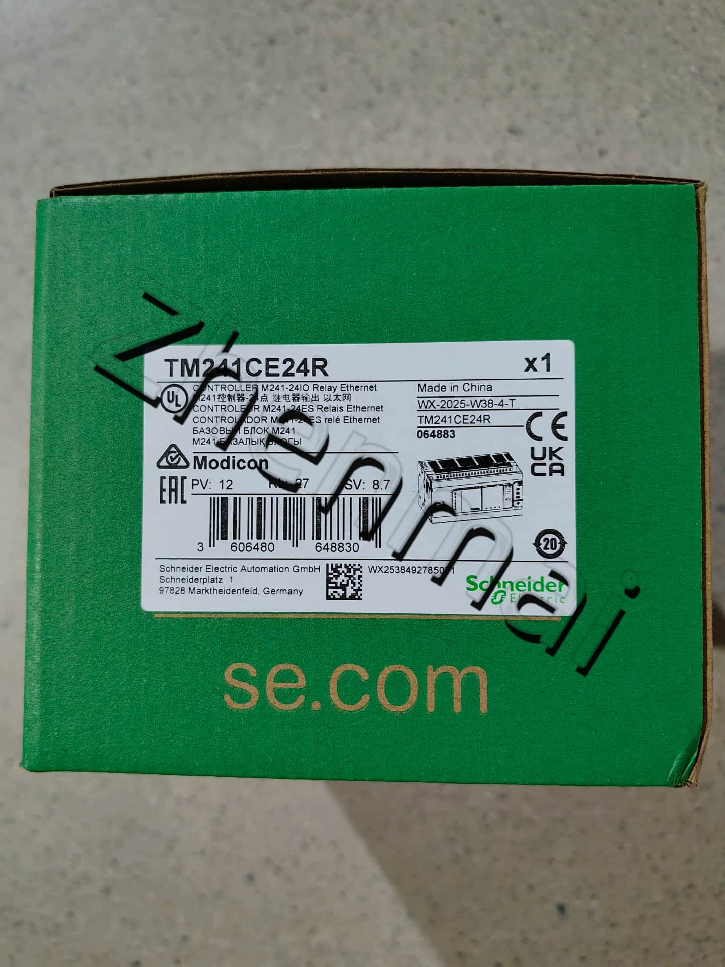 100% gloednieuwe, originele en echte Schneider TM241CE24R Frequentieomvormers, stroomonderbrekers, schakelaars, beveiligingsapparaten