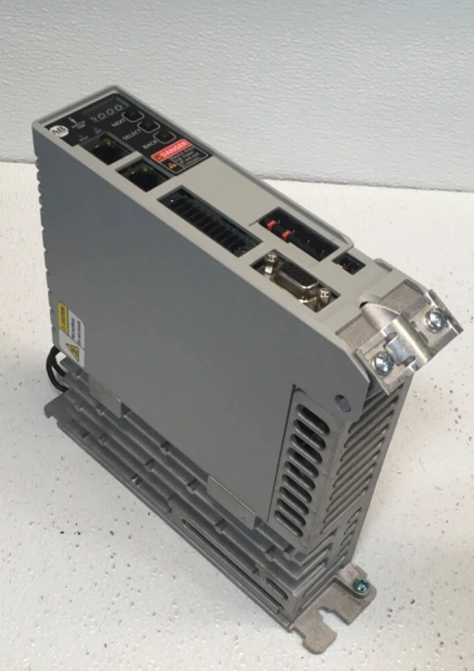 2198-C2055-ERS Kinetix 5300 servoaandrijving, gloednieuw en origineel Snelle levering