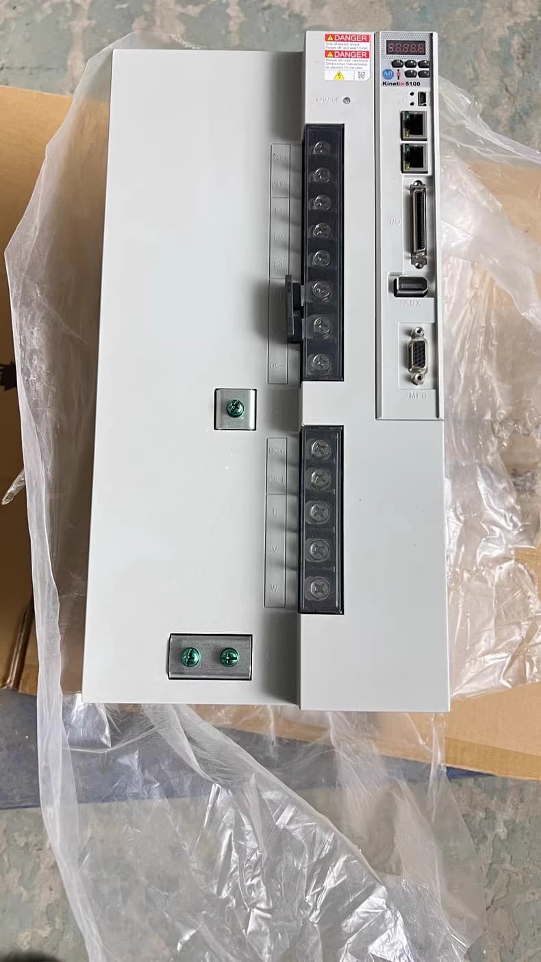2198-E4150-ERS Kinetix 5100 servo, gloednieuw en origineel