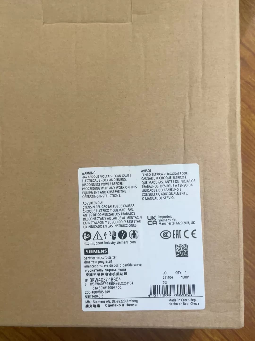 Gloednieuwe, echte, fabrieksgerichte Siemens 3RW4037-1BB04 Soft Starter SIRIUS SOFT STARTER