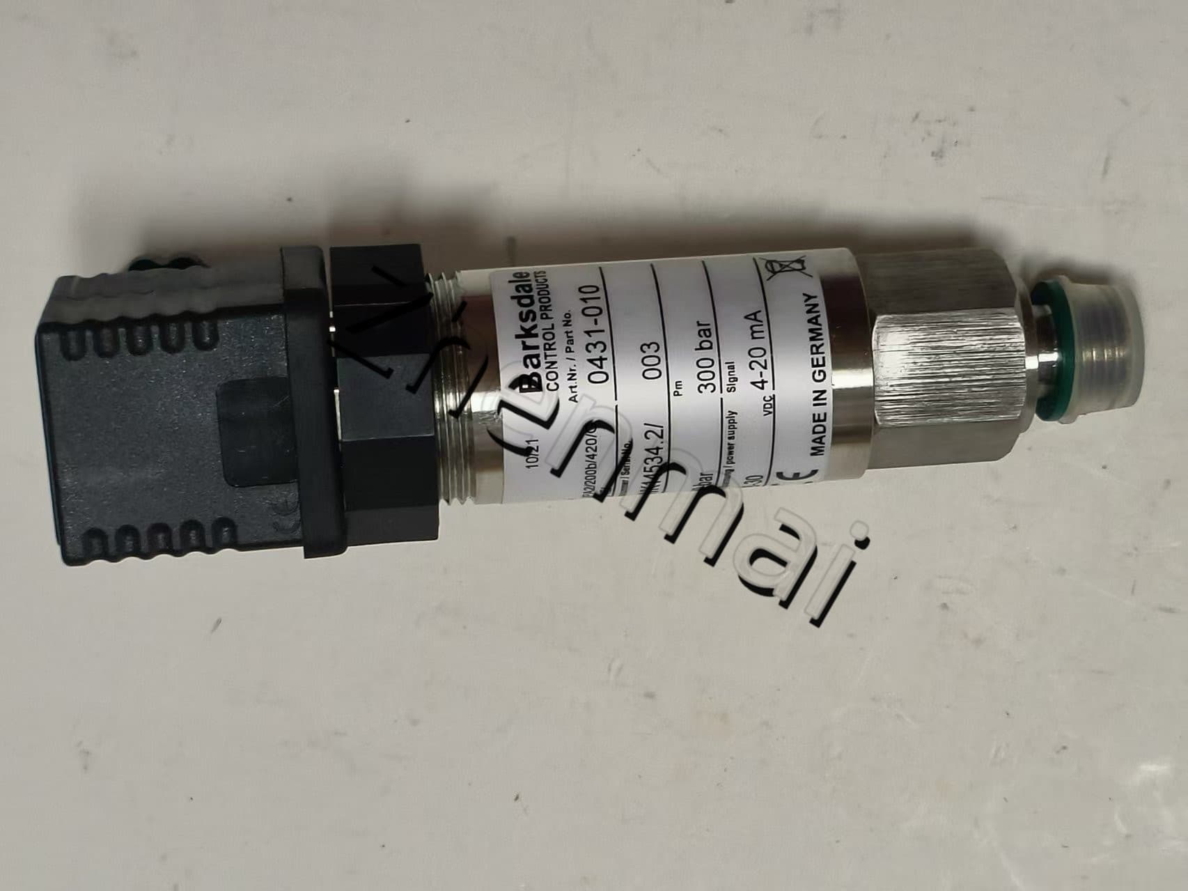Gloednieuwe Originele Barksdale 0431-010 UPA2/200b/420/G1/4E/-DC8/30V druksensor Niveauschakelaar Flow schakelaar Drukschakelaar Snelle Verzending