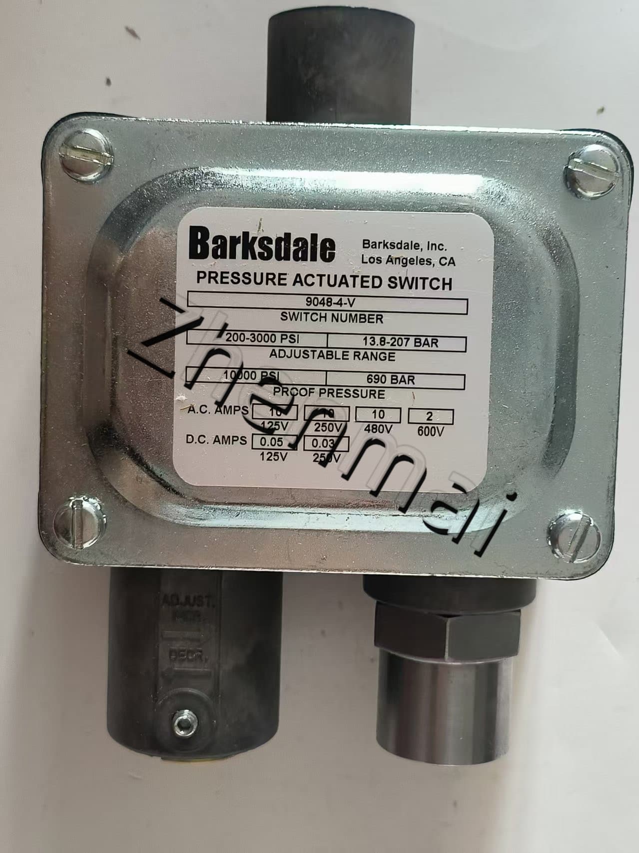Gloednieuwe originele Barksdale 9048-4-V druksensor niveauschakelaar stromingsschakelaar drukschakelaar snelle verzending