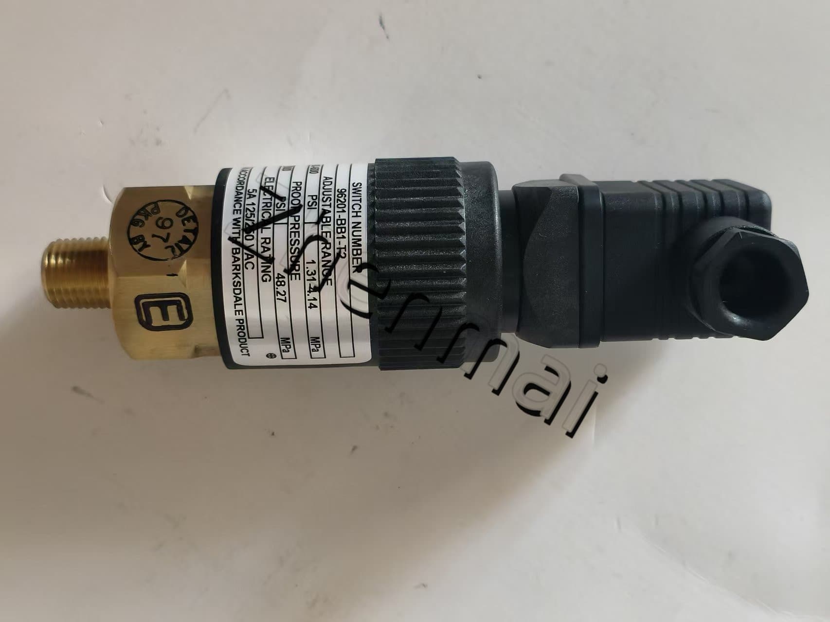 Gloednieuwe Originele Barksdale 96201-BB1-T2 druksensor Niveauschakelaar Stromingsschakelaar Drukschakelaar Snelle Verzending