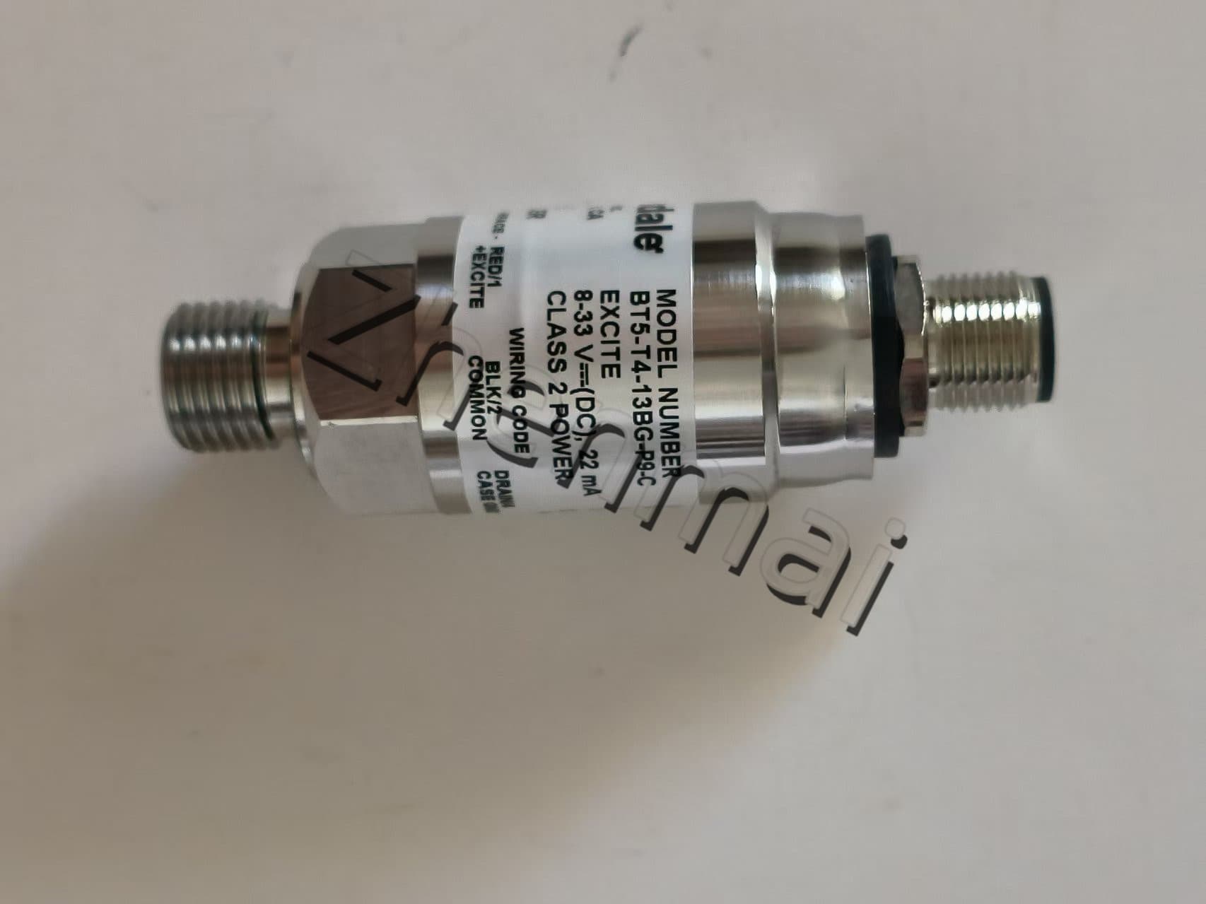 Gloednieuwe Originele Barksdale BT5-T4-13BG-P9-C druksensor Niveauschakelaar Stromingsschakelaar Drukschakelaar Snelle Verzending