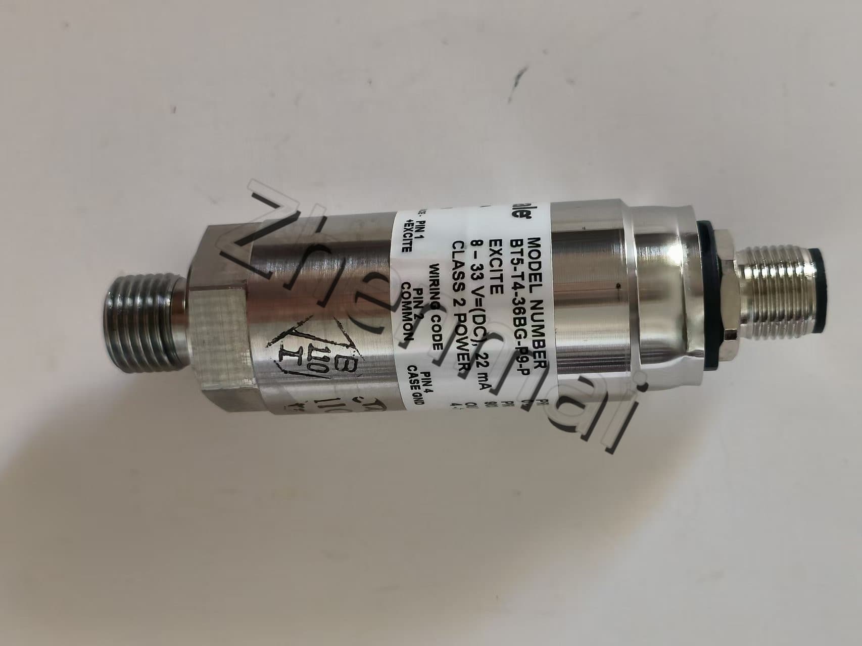 Gloednieuwe Originele Barksdale BT5-T4-36BG-P9-P druksensor Niveauschakelaar Stromingsschakelaar Drukschakelaar Snelle Verzending