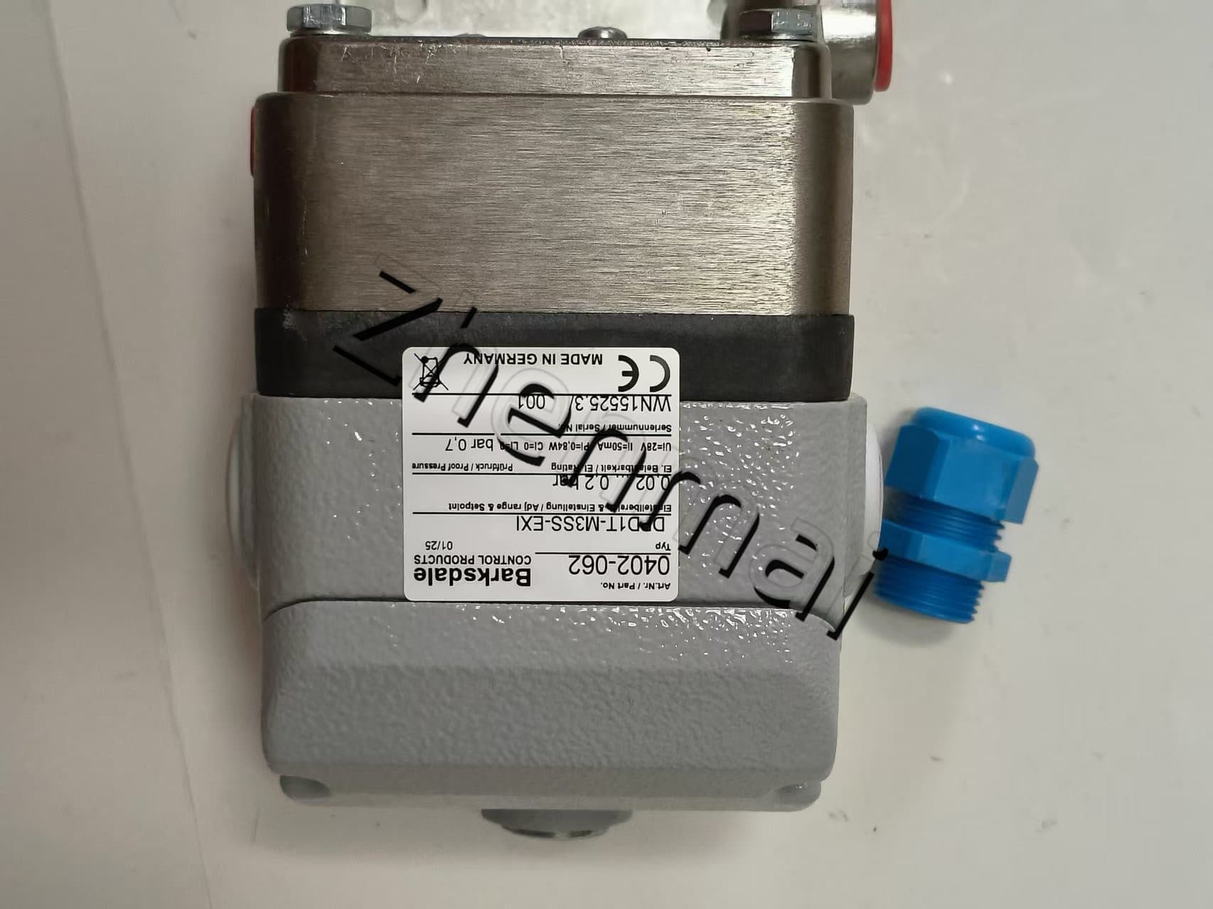 Gloednieuwe Originele Barksdale DPD1T-M3SS-EXI 0402-062 druksensor Niveauschakelaar Stromingsschakelaar Drukschakelaar Snelle Verzending