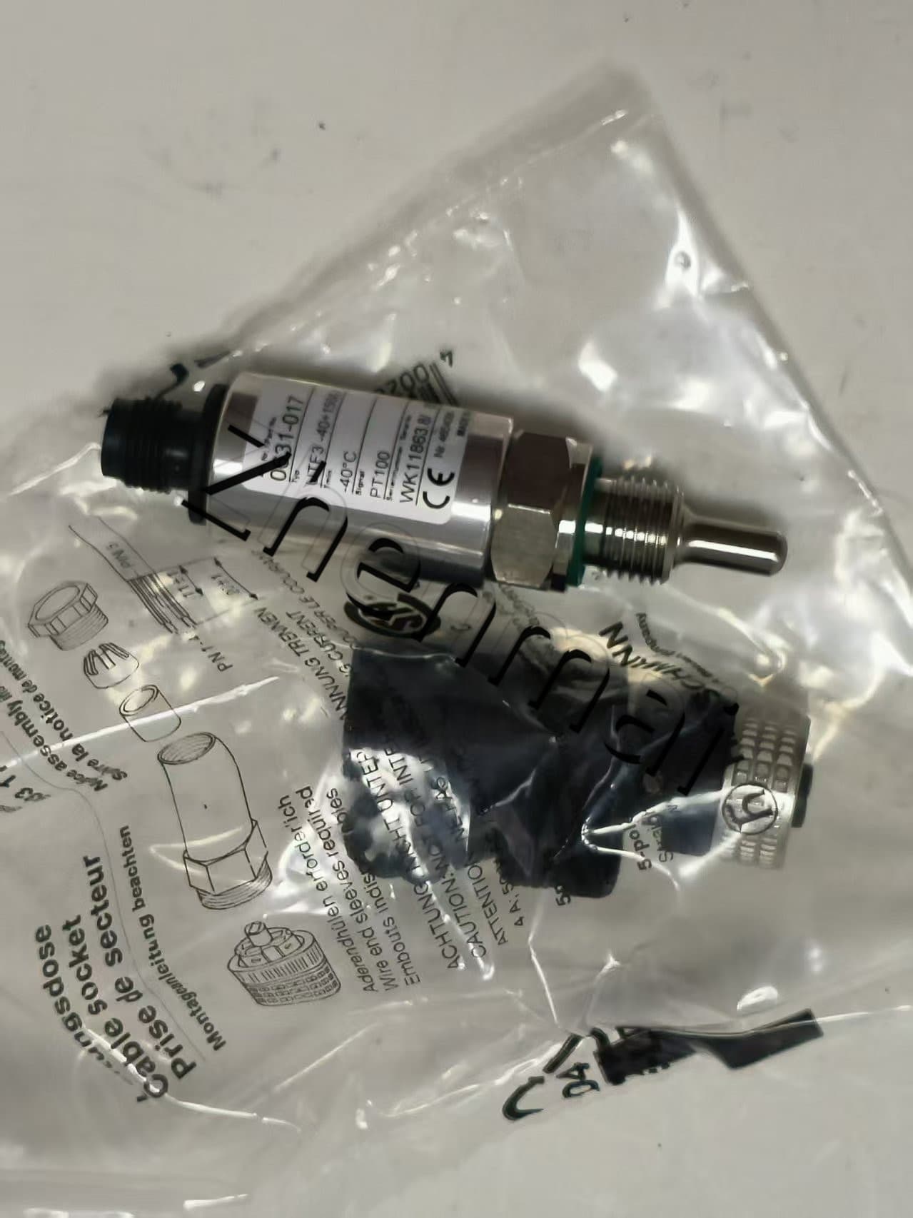 Gloednieuwe Originele Barksdale UTF3-40 + 150/L = 25mm 0631-017 druksensor niveauschakelaar stromingsschakelaar drukschakelaar Snelle Verzending