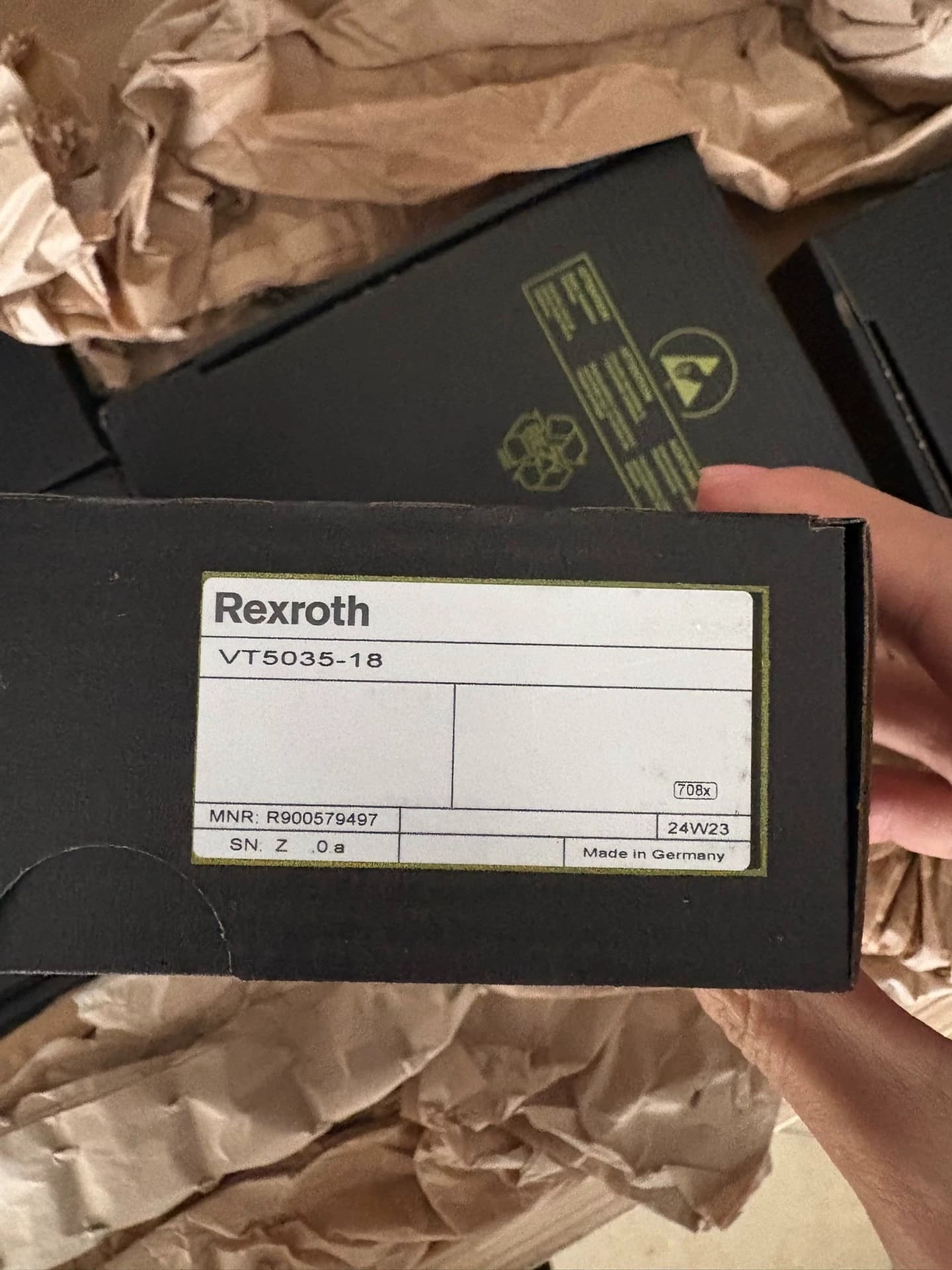 Gloednieuwe Originele Bosch Rexroth Servo drive Versterker, versterkerprint VT5035-18 Servomotor Snelle Verzending