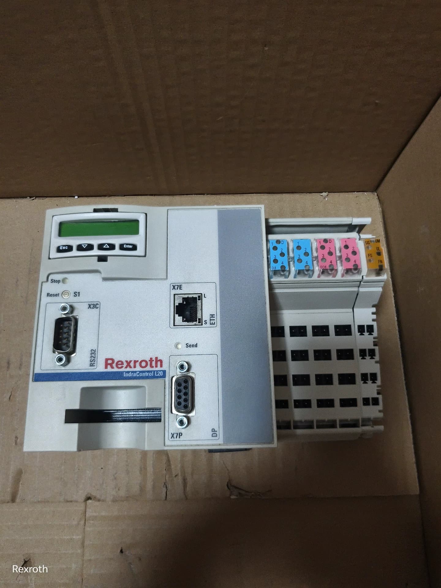 Gloednieuwe Originele Bosch Rexroth Servo drive CML20.1-NP-120-NA-NNNN-NW Servomotor Snelle Verzending