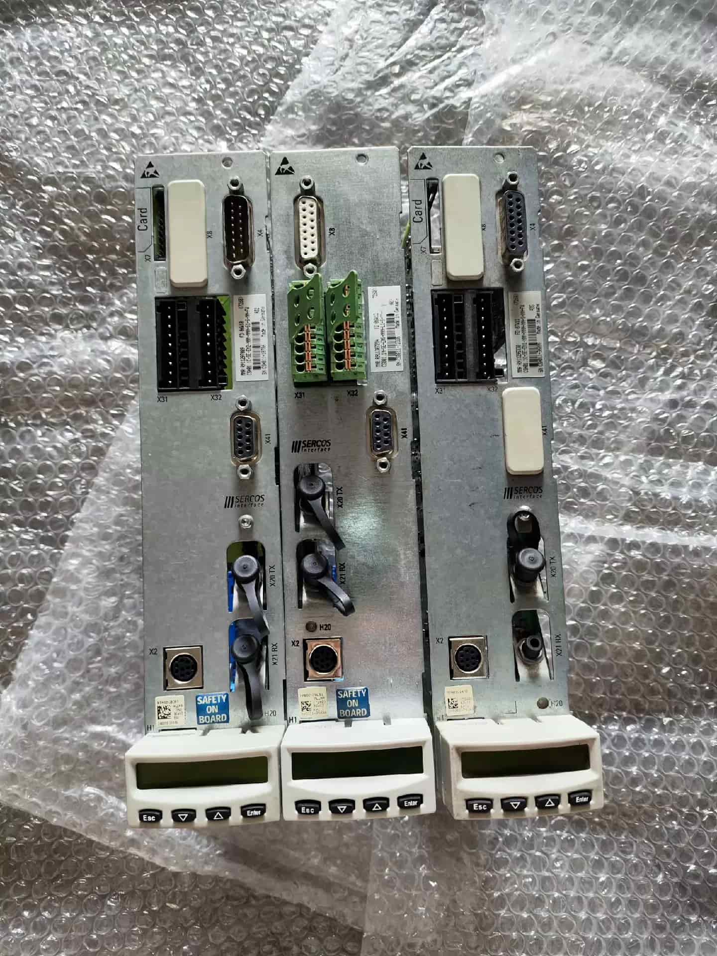 Gloednieuwe Originele Bosch Rexroth Servo drive CSH01.1C-SE-ENS-NNN-NNN-L1-S-NN-FW Servomotor Snelle Verzending