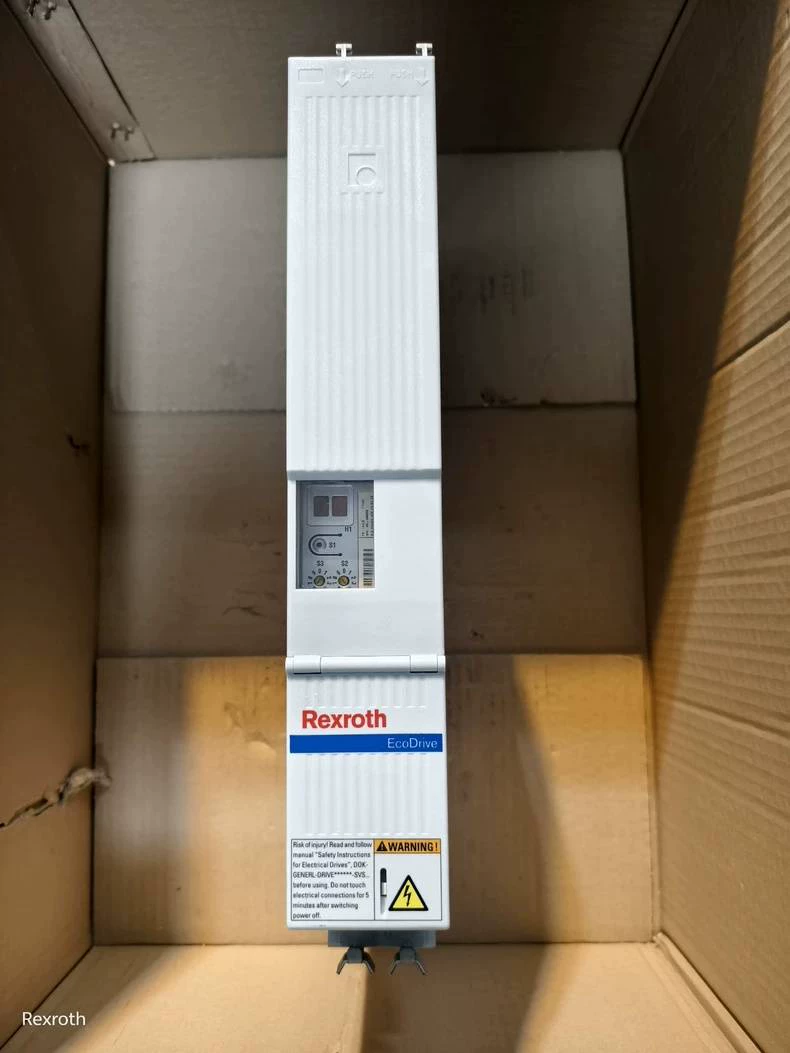 Gloednieuwe Originele Bosch Rexroth Servo drive DKC03.3-040-7-FW Servomotor Snelle Verzending