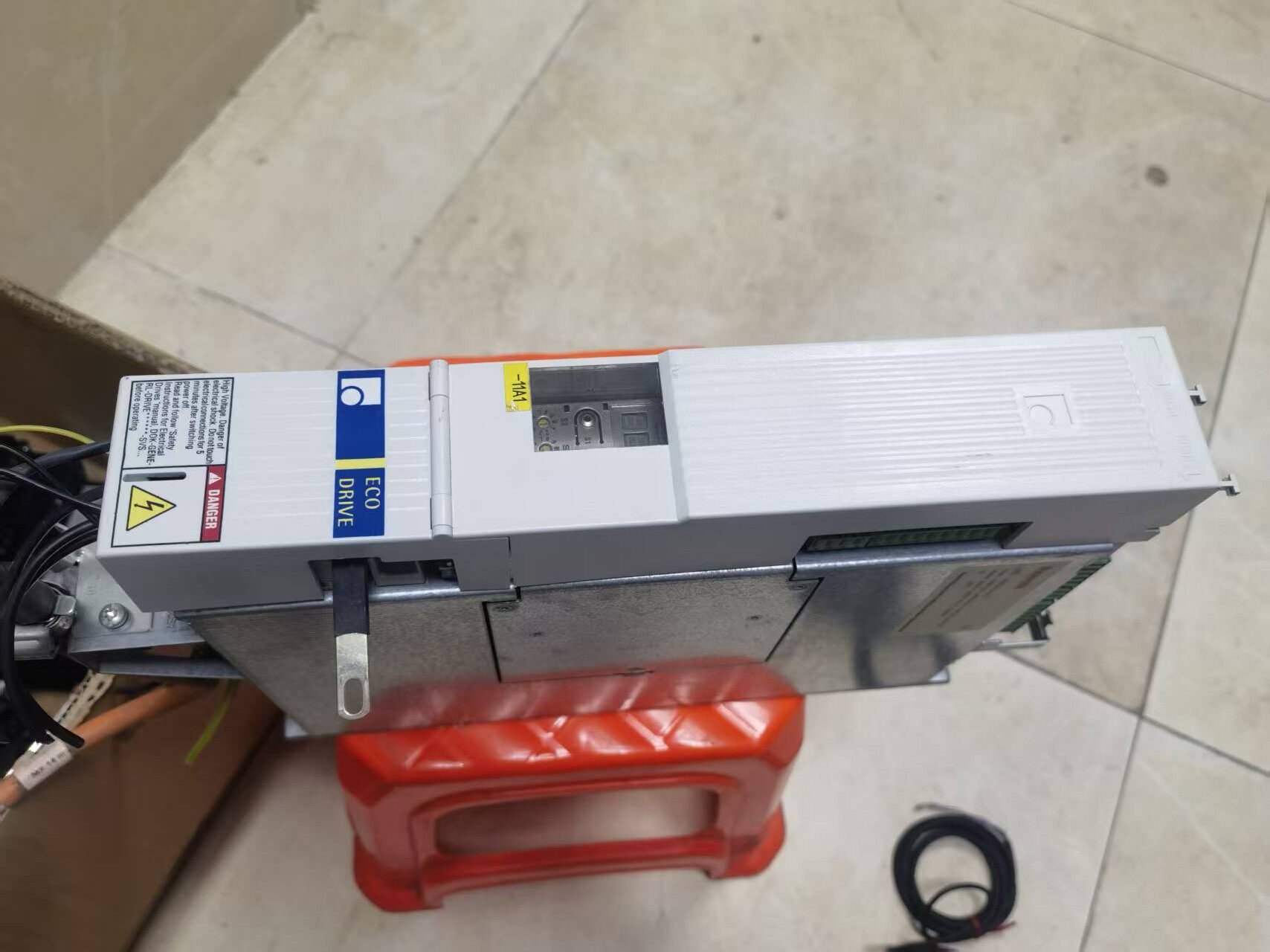 Gloednieuwe Originele Bosch Rexroth Servo drive DKCXX.3-040-7-FW Servomotor Snelle Verzending