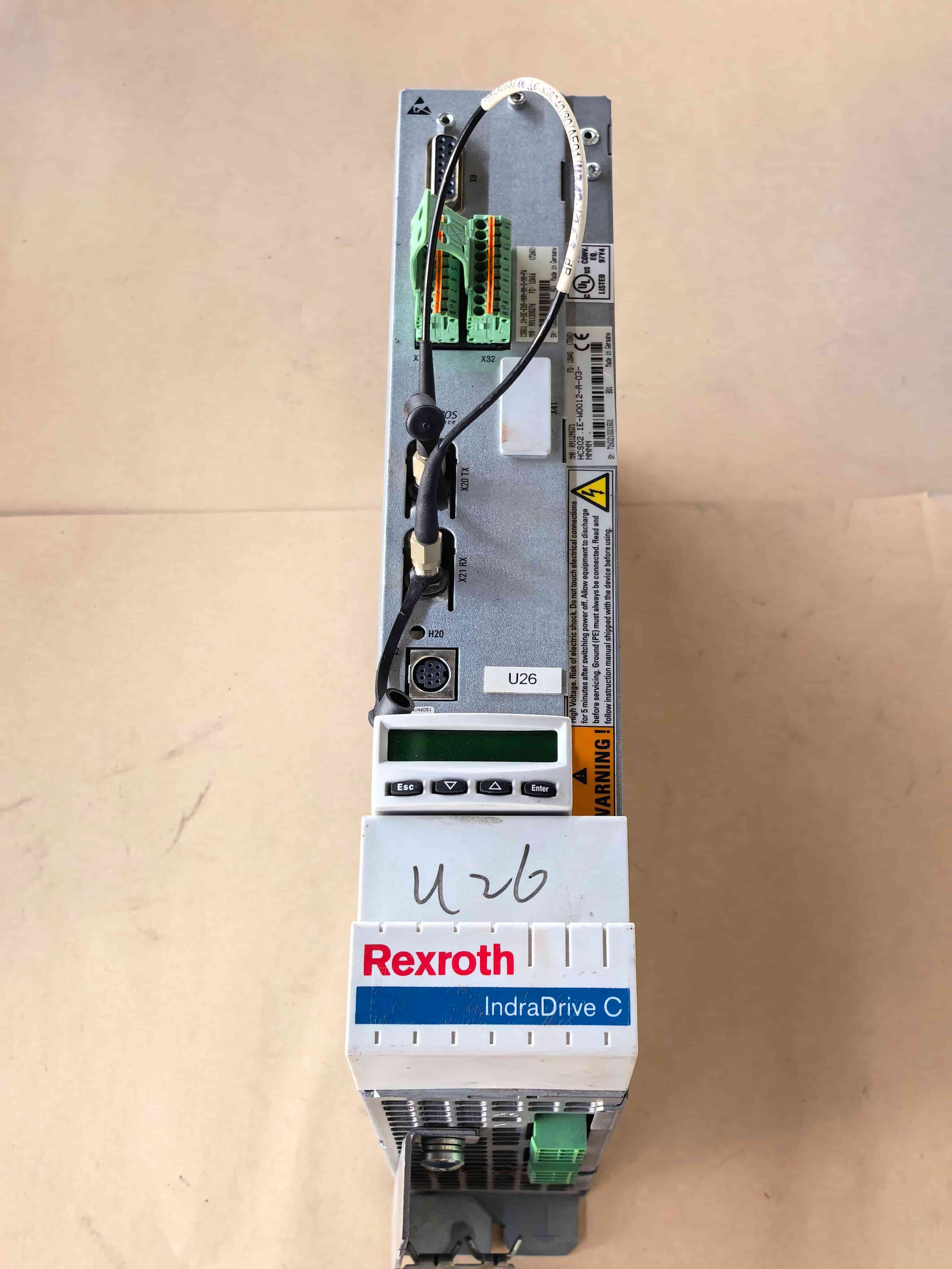 Gloednieuwe Originele Bosch Rexroth Servo drive HCS02.1E-W0012-A-03-NNNN Servomotor Snelle Verzending