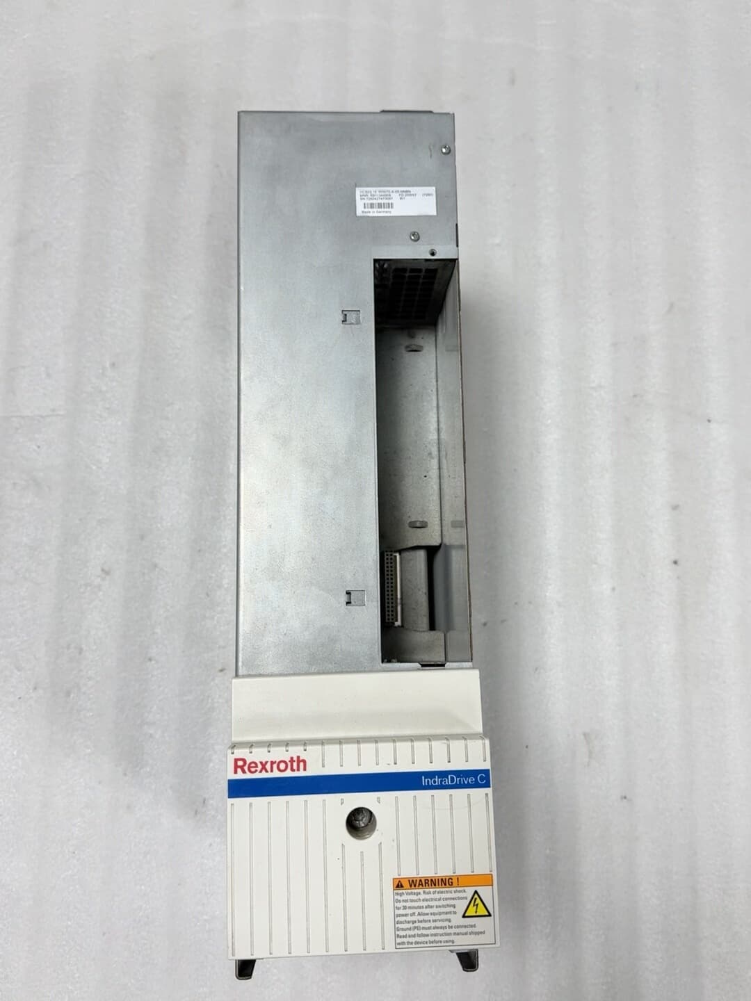 Gloednieuwe Originele Bosch Rexroth Servo drive HCS03.1E-W0070-A-05-NNBN NNBV Servomotor Snelle Verzending