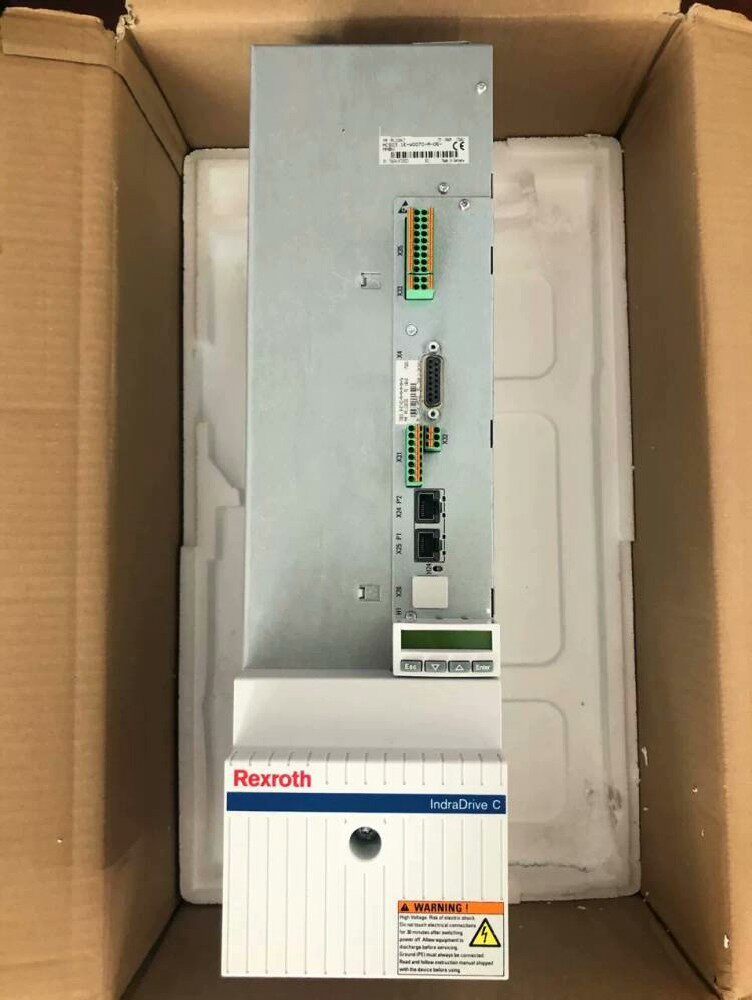 Gloednieuwe Originele Bosch Rexroth Servo drive HCS03.1E-W0070-A-05-NNBV Servomotor Snelle Verzending