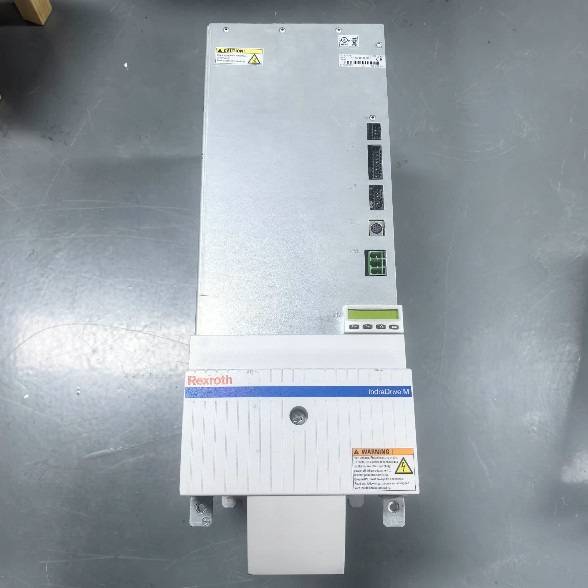Gloednieuwe Originele Bosch Rexroth Servo drive HMV01.1R-W0018-A-07-NNNN Servomotor Snelle Verzending