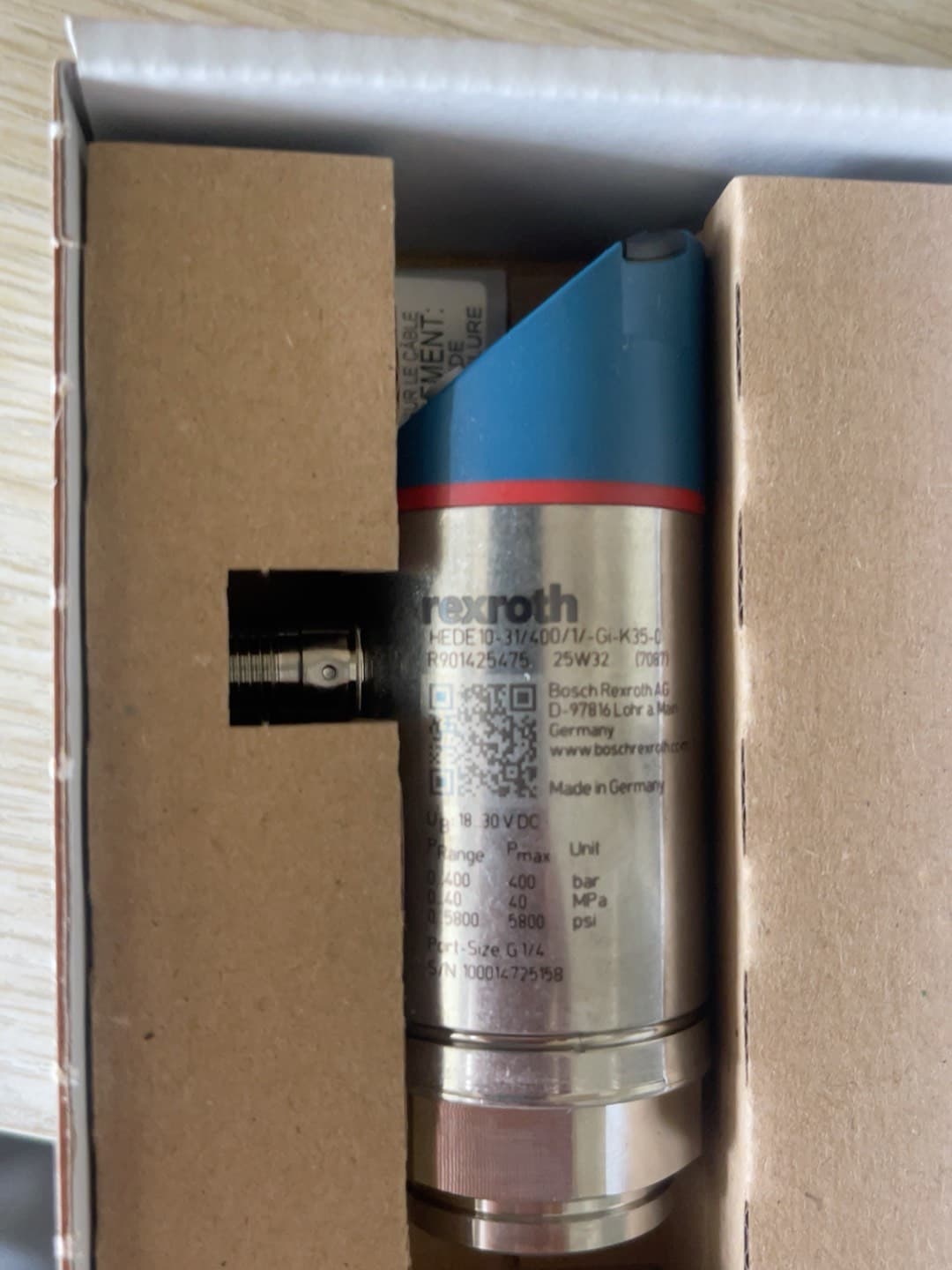 Gloednieuwe Originele Bosch Rexroth Servo drive druksensor HEDE10-3X/250/1/-GI-K35-0 Servomotor Snelle Verzending