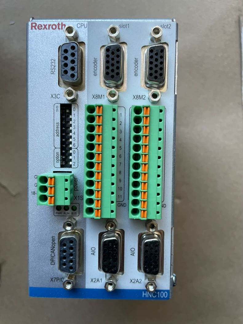 Gloednieuwe Originele Bosch Rexroth Servo drive VT-HNC100-2-31P-I-00000 Servomotor Snelle Verzending