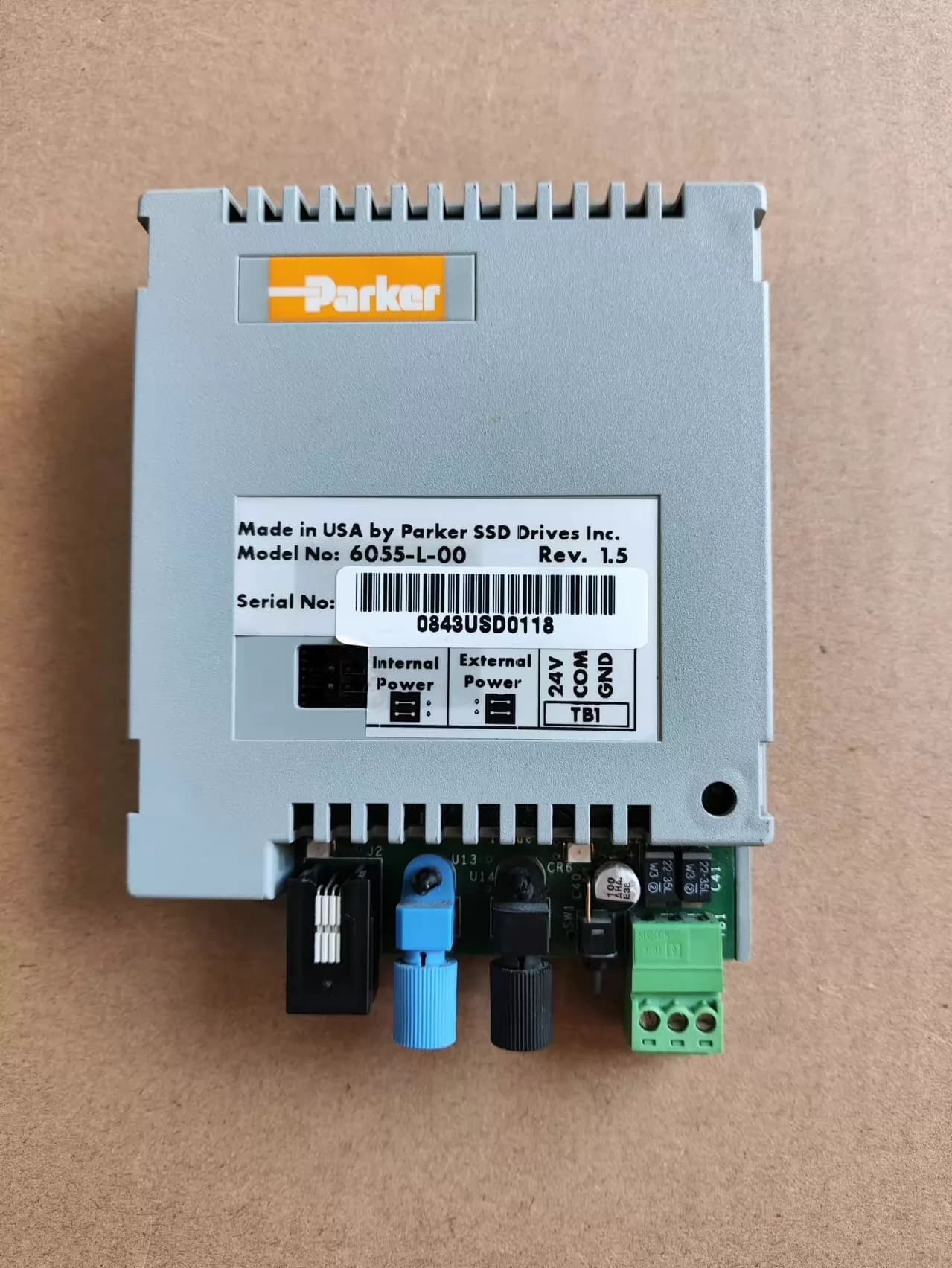 Gloednieuwe Originele Parker 6055-L-00 Servo drives frequentieregelaars servomotoren controllers Snelle Verzending