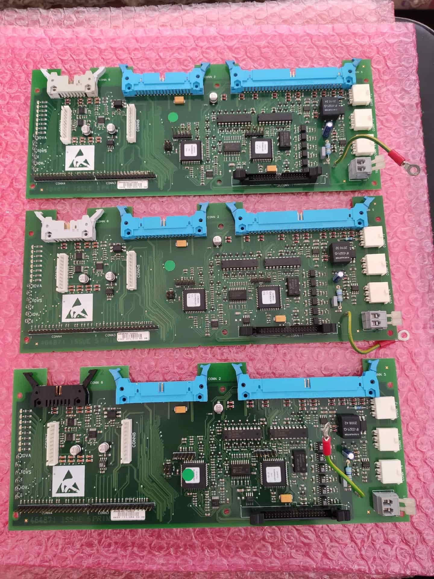 Gloednieuwe Originele Parker AH464871U002 Servo drives frequentieregelaars servomotoren controllers Snelle Verzending