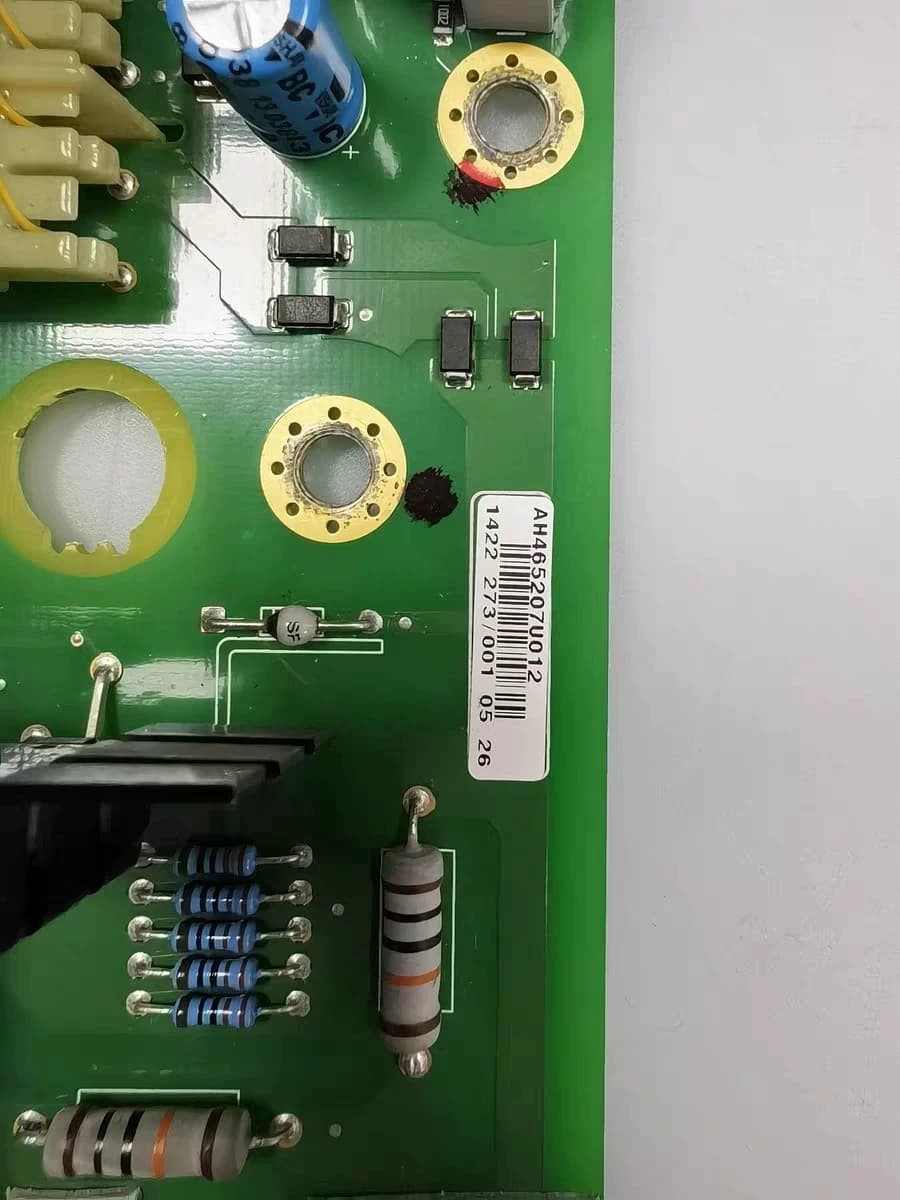 Gloednieuwe Originele Parker AH465207U012 Servo drives frequentieregelaars servomotoren controllers Snelle Verzending