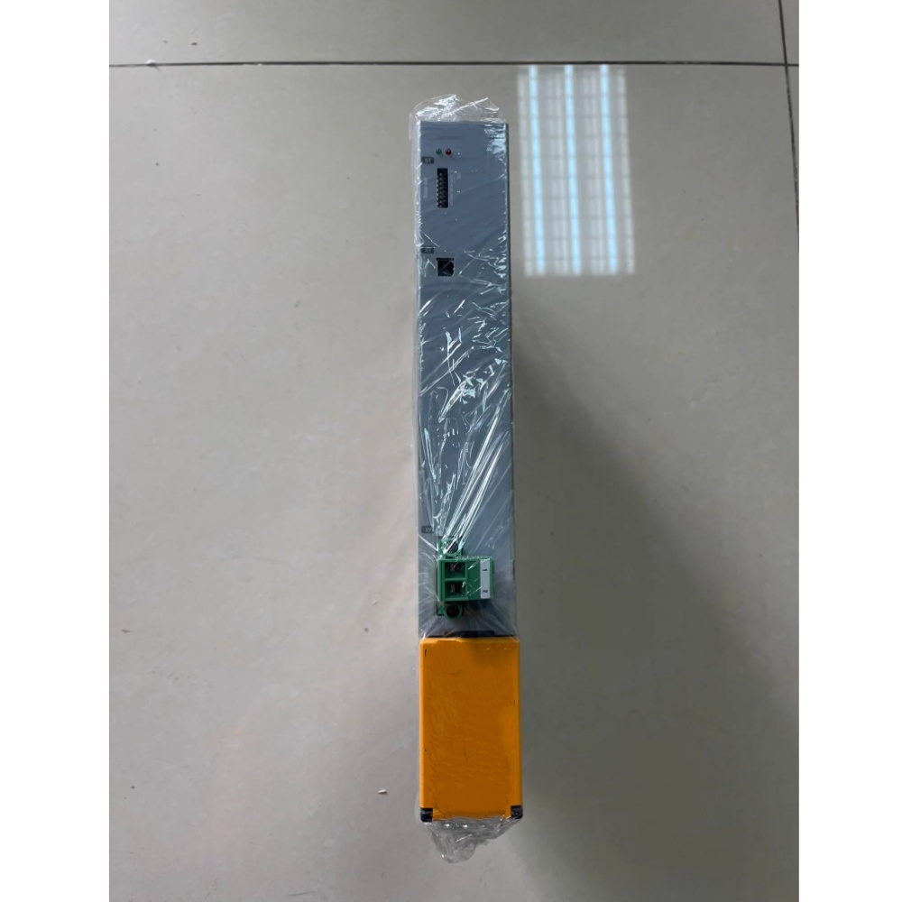 Gloednieuwe Originele Parker PSUP10D6USBM00 Servo drives frequentieregelaars servomotoren controllers Snelle Verzending
