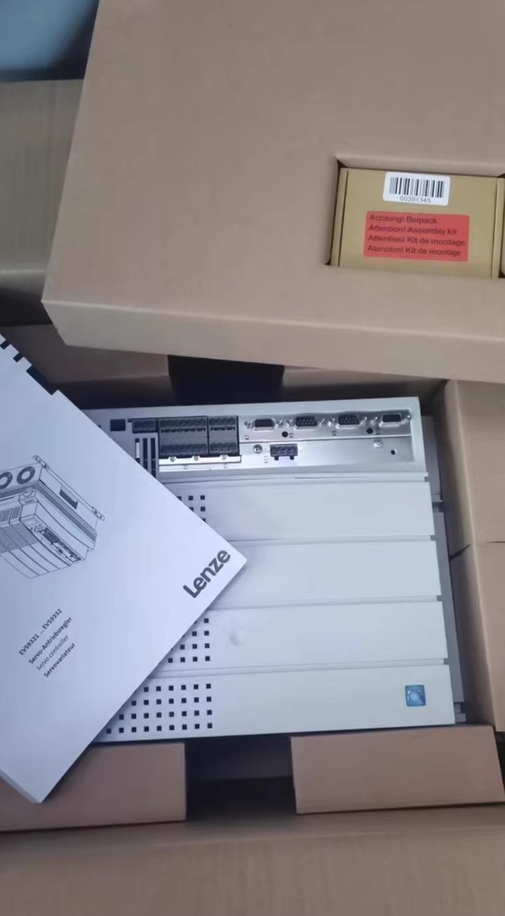 Echte nieuwe Lenze E94ASSE4604 industriële I/O-module FedEx DHL snelle verzending