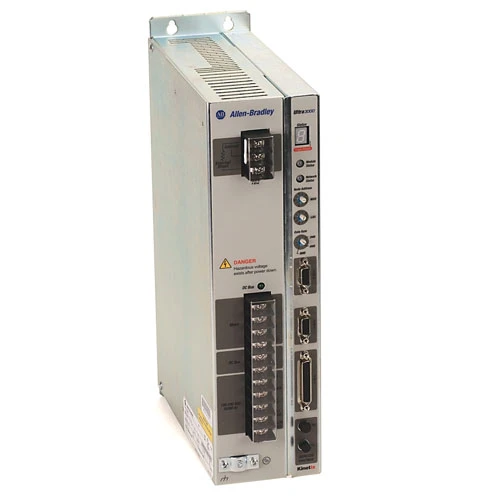 Nieuwe Originele Allen-Bradley 2098-DSD-030 Ultra 3000 Serie Digitale Servo Drive Snelle Verzending